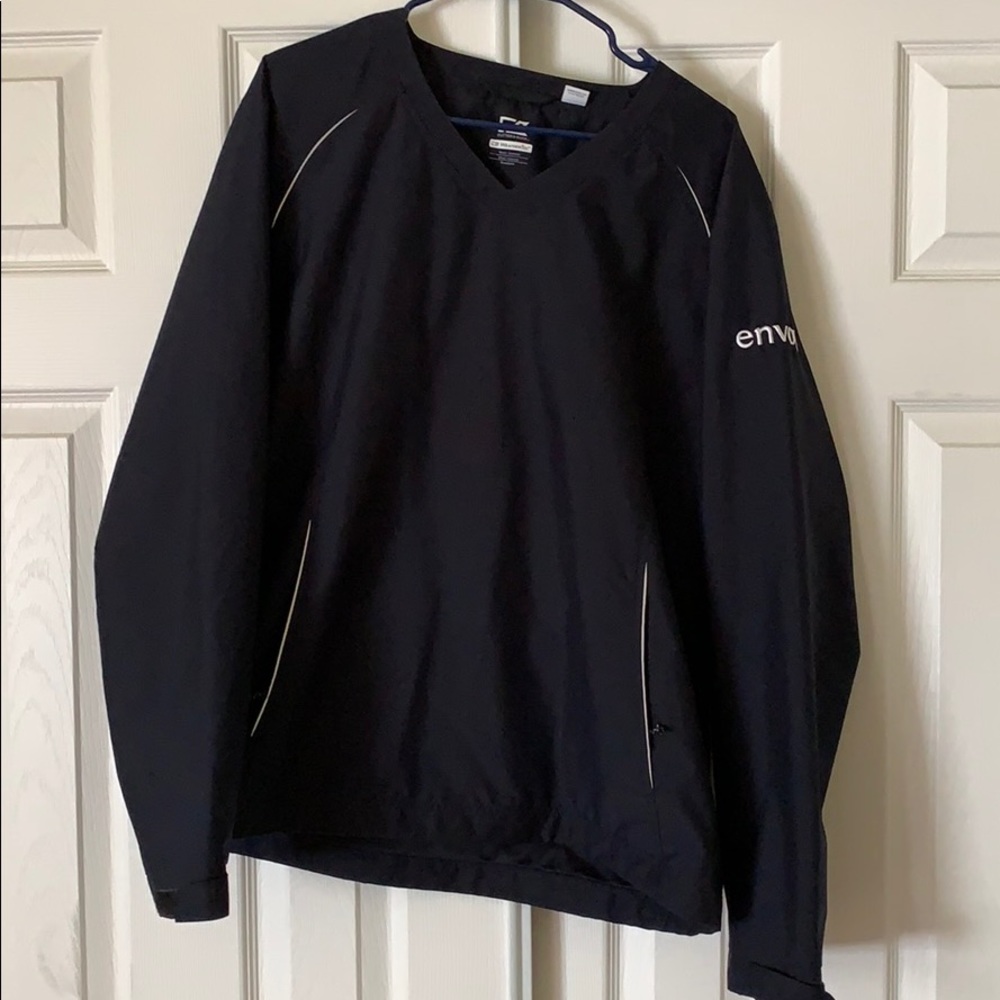 Envoy wind breaker pull over.
